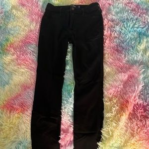 Black hollister skinny jeans